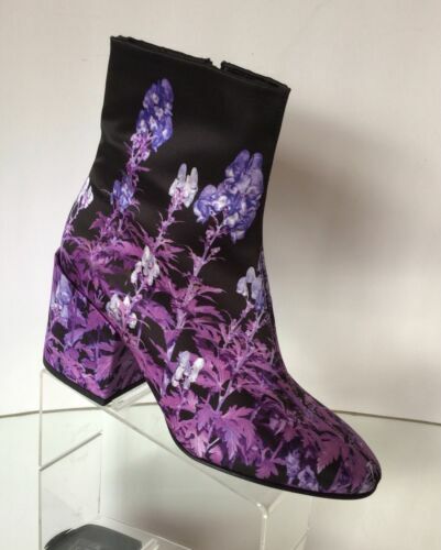 Dries Van Noten Black Purple Floral Boot Size EU 36.5 US 6.5 Dries Van Noten Black Purple Floral Boot Size EU 36.5 US 6.5