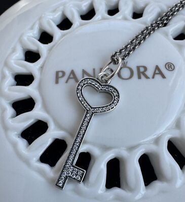 Authentic Pandora Unlock My Heart Key Chain Necklace #390369CZ-90