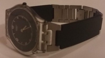 SWATCH PIEL AG 1999. RELOJ VINTAGE (PURO NEGRO), SWISS MADE.  RESISTENTE AL AGUA