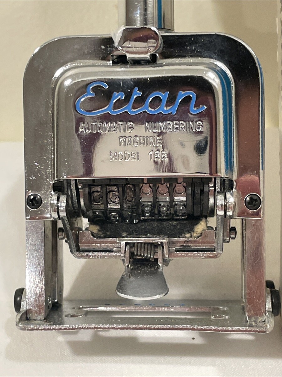 vintage an・an no.22 Vintage 1948 Singer Sewing Machine With Case Serial Number
