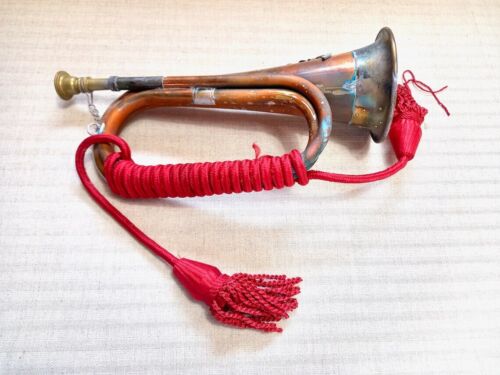 12" Hunting Bugle with Rope & Tassels - Brass Copper Horn Musical Instrument - Foto 4 di 6