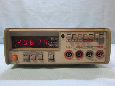 TAKEDARIKEN TR6843 DIGITAL MULTIMETER