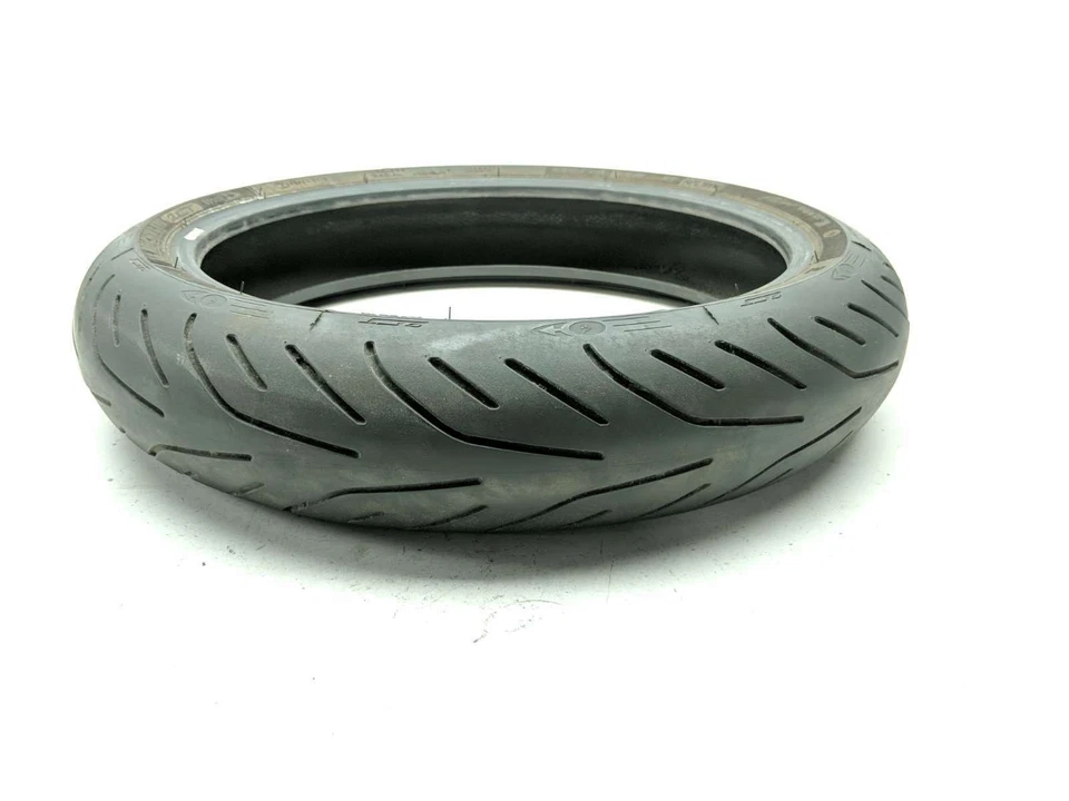 Neumático delantero Michelin Pilot Power 3 120/70-17 Foto 2 de 4