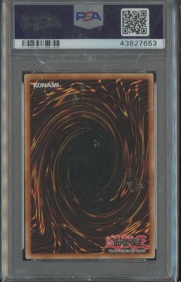 YuGiOh Blue Eyes White Dragon GLD5-EN001 Ghost Rare PSA 10 Gold