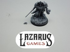 Warhammer 40K Space Marines - Captain in Terminator Armour unpainted