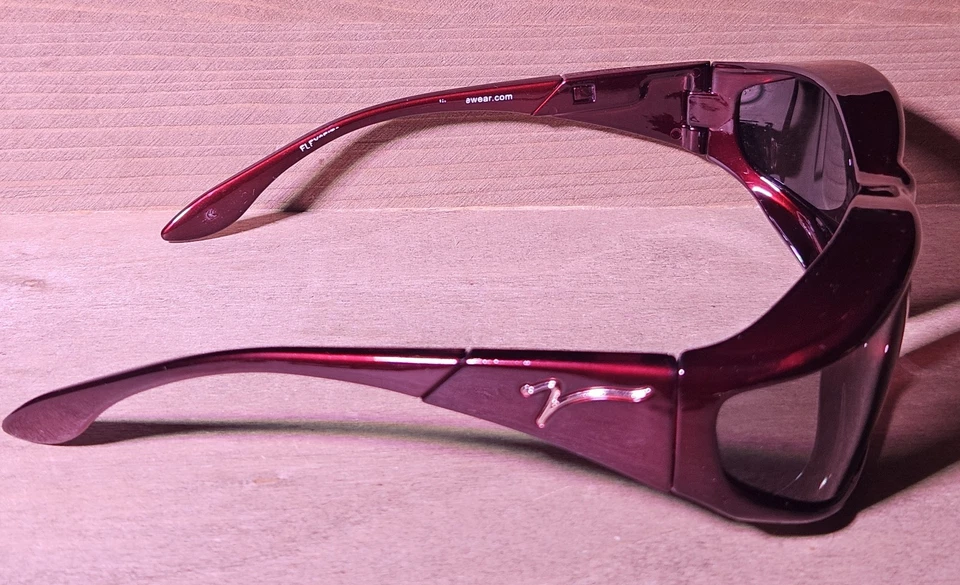 Gafas de sol unisex Live Eyewear Flex2Fit (rojo oscuro) impecables medianas pequeñas Foto 2 de 4