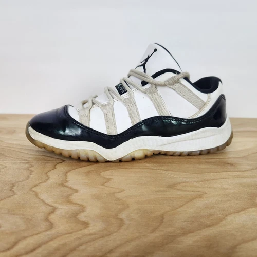 Nike Air Jordan 11 Retro Low 'Iridescent Emerald' 505835 145 Youth taglia 2 anni