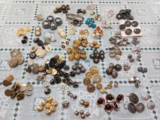 Vintage Konvolut Knöpfe Nieten sorgfältig ausgewählt - Metall - Kunststoff