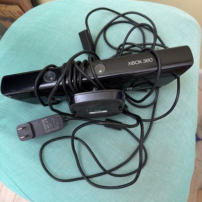 OEM Microsoft Xbox 360 Kinect Sensor W/ Games