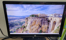 Lenovo ThinkCentre M710T Intel i5-7400 3.00GHz 4GB RAM 1 TB HDD/Windows 11 Home