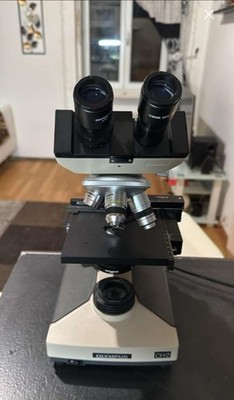 Olympus Microscope Japan, Model CHT ,  4x, 10x, 20x, 40x, FL, 2 Objectives,