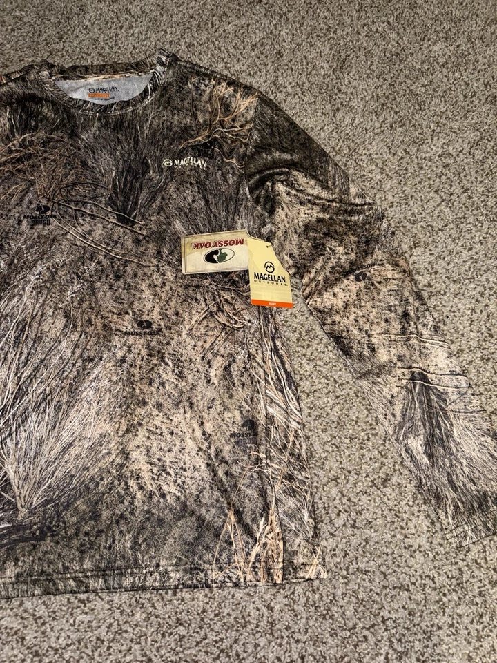 Magellan Outdoors Men's Large Long Sleeve Mossy Oak Camo Shirt Hunting Brush - Image 2 of 4