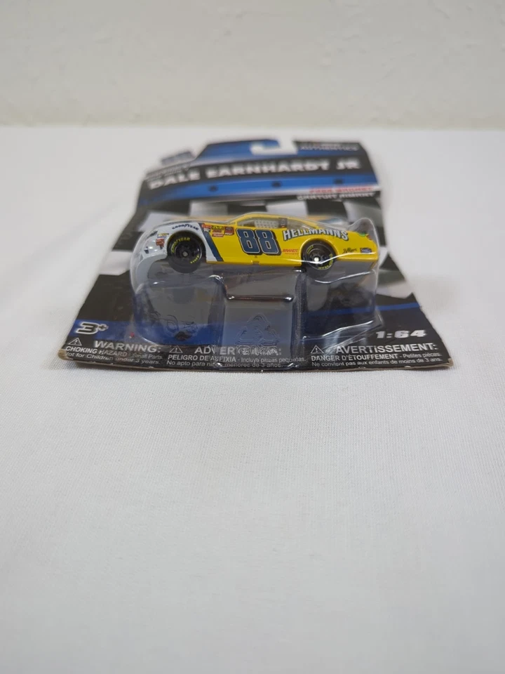 Dale Earnhardt Jr #88 Hellmann's NASCAR Authentics Wave 7 2018 Camaro 1:64 - Image 3 of 4