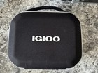 Igloo Modern Lunch Bag Black Hard Liner Easy Clean Mesh Compartment No Crush USH