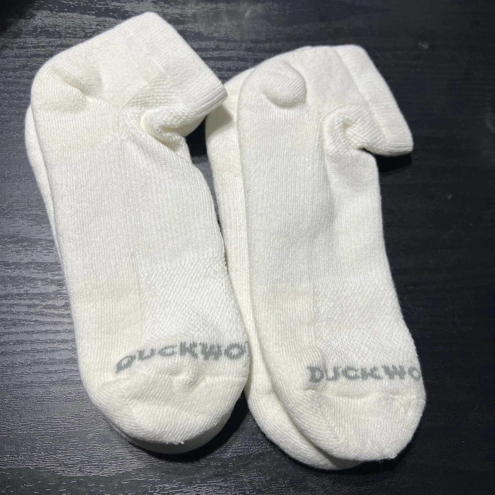2 Pack Duckworth Vapor Ankle Socks White Size M(6-9.5) Merino Wool Antimicrobial