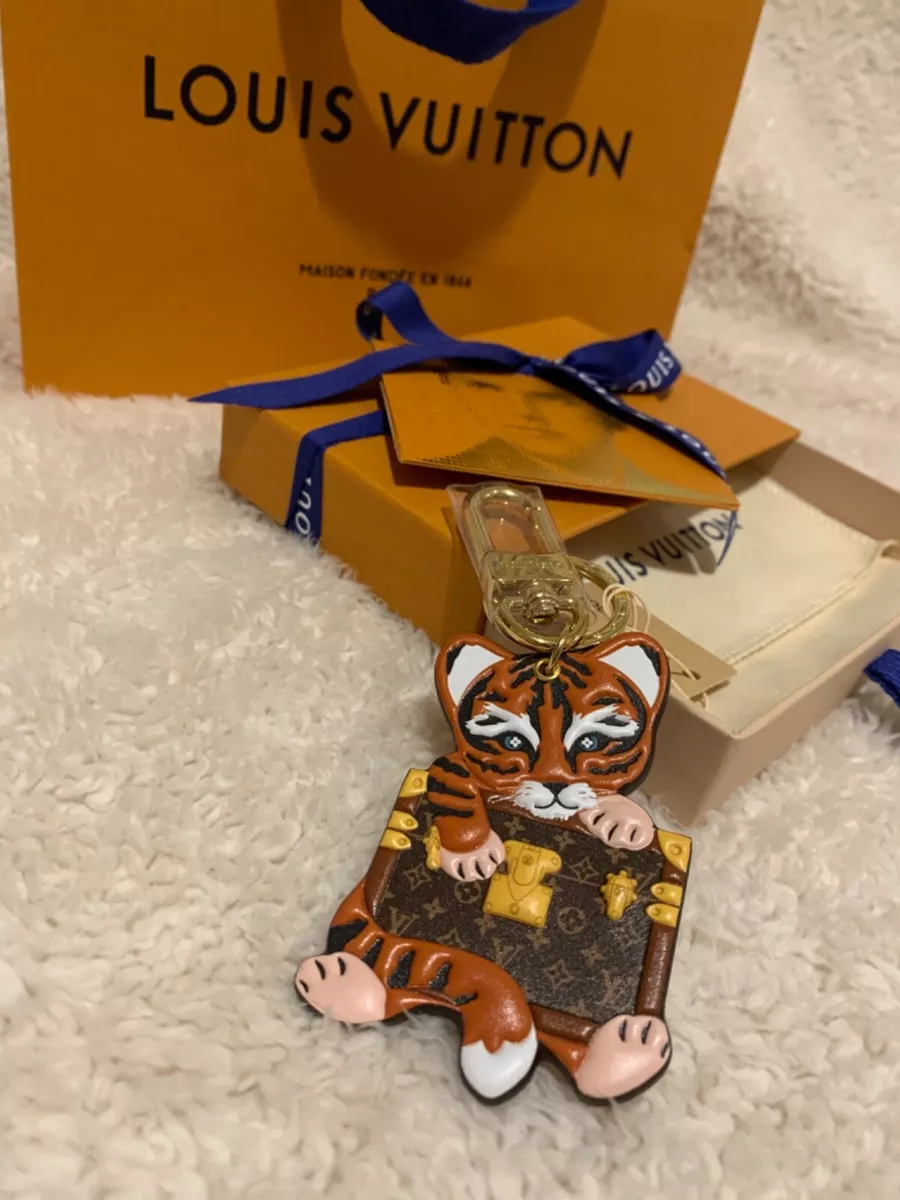 vuitton bag charm keychain