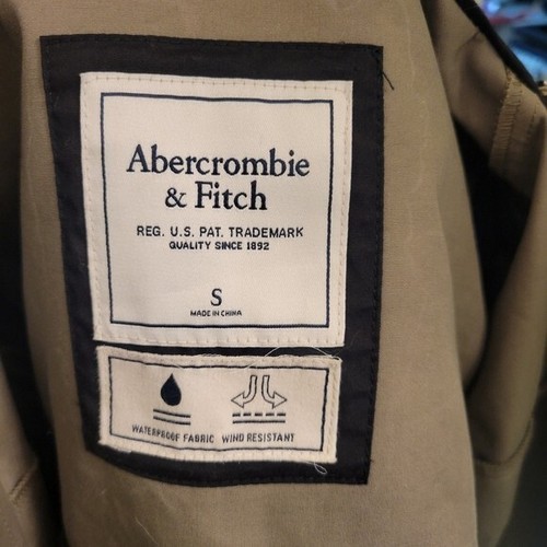 Abercrombie and Fitch waterpoof wind resistant structured hooded jacket small - Picture 5 of 6
