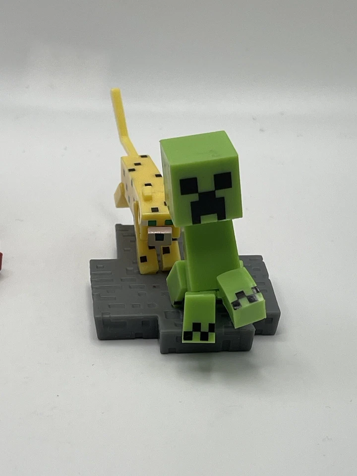 Minifigura Minecraft Minifigura Artesanal Lote de 3  Foto 4 de 4