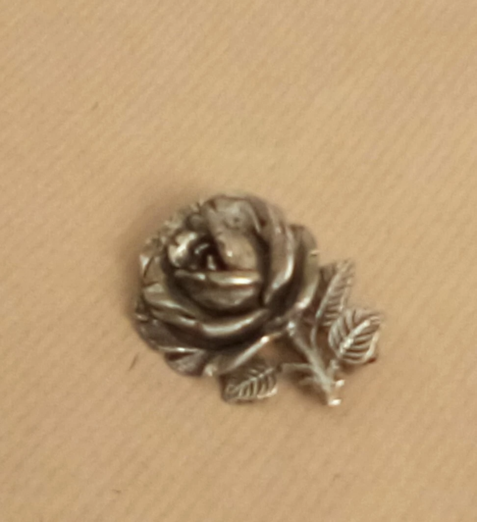 Miracle brooch deals pewter