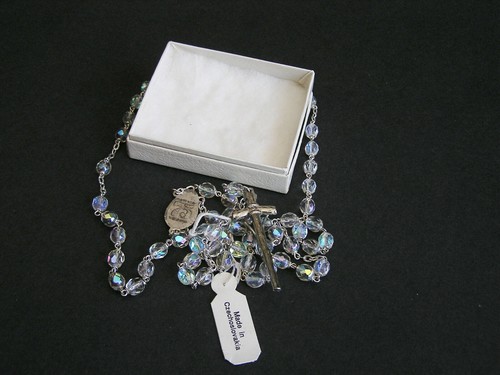 Vintage Lady of Fatima 75th anniversary Crystal Rosary-Czechoslovakia - Picture 4 of 6