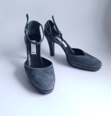 BARNEYS New York Riemchenpumps grau Wildleder Gr.37 Echtleder Pumps