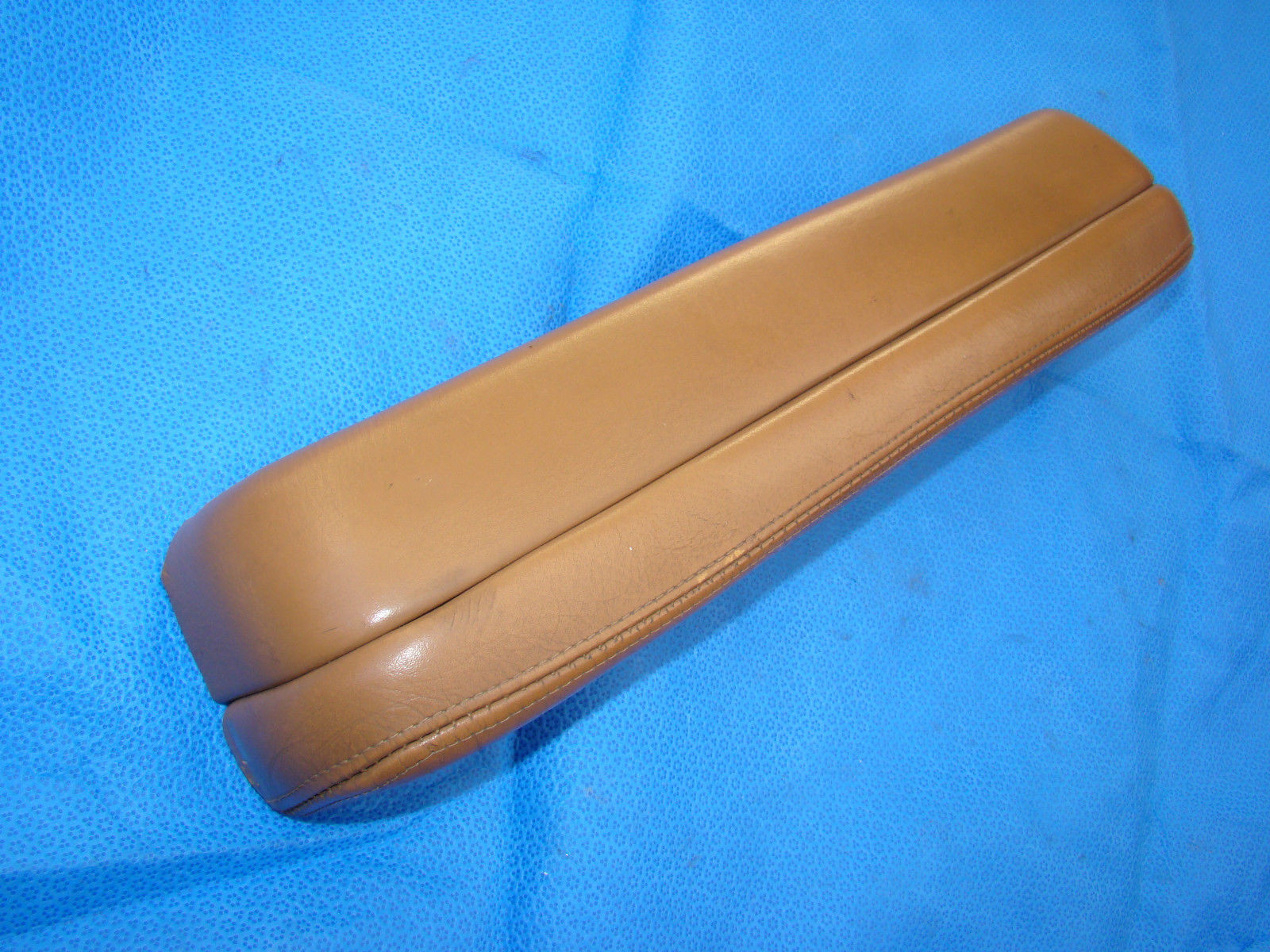 ROLLS ROYCE DOOR ARMREST FRONT RIGHT TAN LEATHER SILVER SPUR 90 OEM