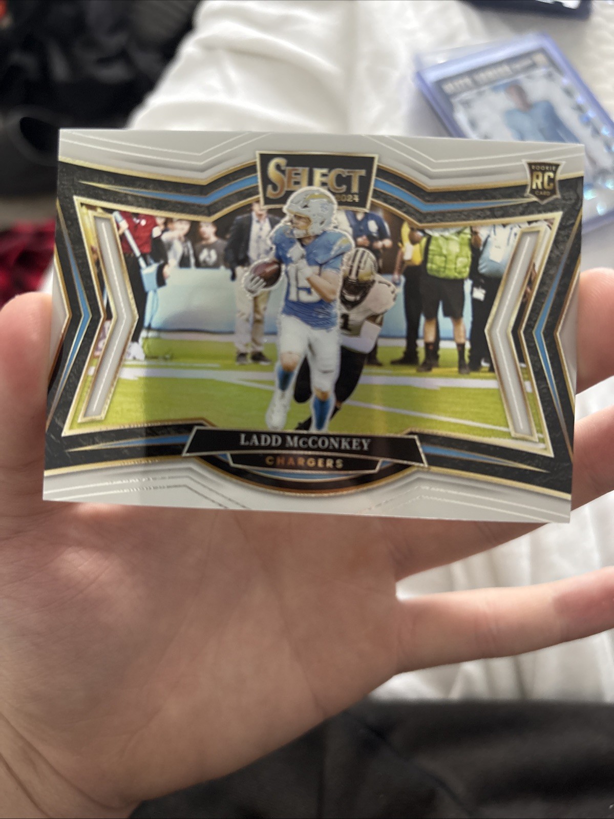 2024 Panini Select - Field Level Ladd McConkey #478 White Prizm /35 (RC)