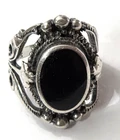 Vintage 925 Sterling Silver Black Onyx Ring Ornate Scroll Design Size 4 (6.5g)