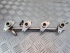 Mercedes E250 CGI W212 Einspritzleiste Verteilerrohr A2740700995 PFF7633