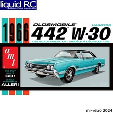 AMT 1432 1:25 1966 Olds 442 Hardtop Plastic Model Scale Kit