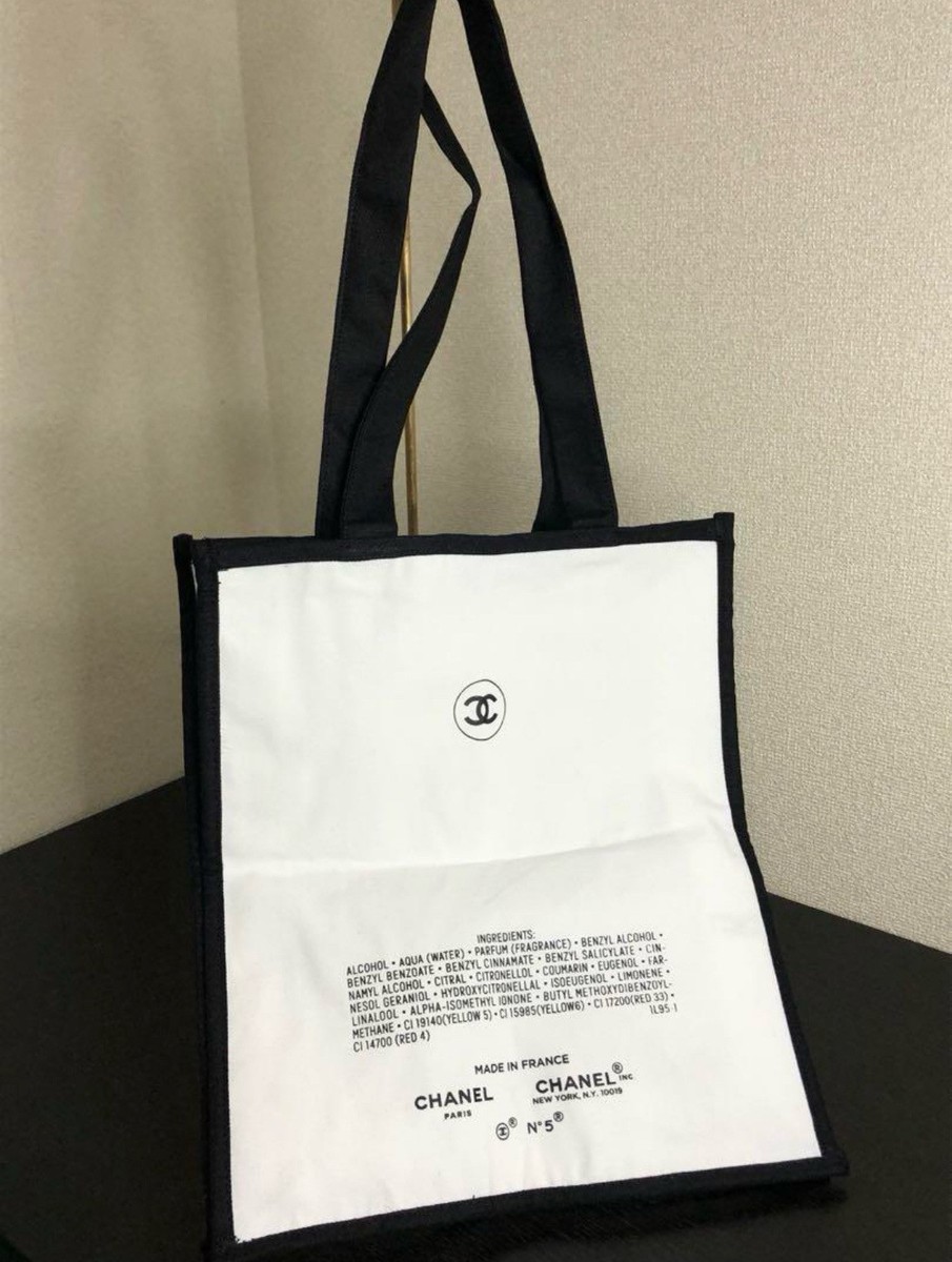CHANEL N ° 5 No.5 100th Anniversary Tote Bag White × Black