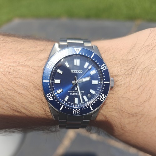 Seiko Prospex Diver's Blue Dial Stainless Steel Bracelet Men's Watch SPB451