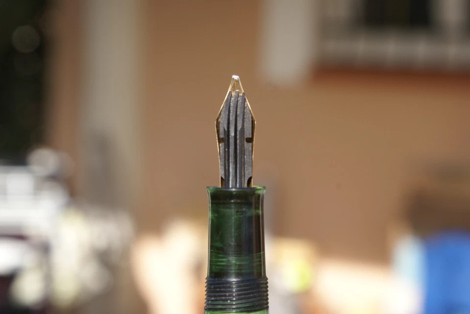 Très Rare stylo plume 14 kts PELIKAN 100 N gris et noir de 1938. - Photo 3/4