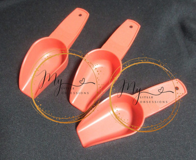 New Tupperware Set of 3 Vtg Style Handy Scoops w Handle Gadget 1/4 Cup Orange