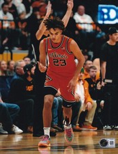 KEATON WAGLER signed (ILLINOIS FIGHTING ILLLINI basketball 8X10 BECKETT BY085659