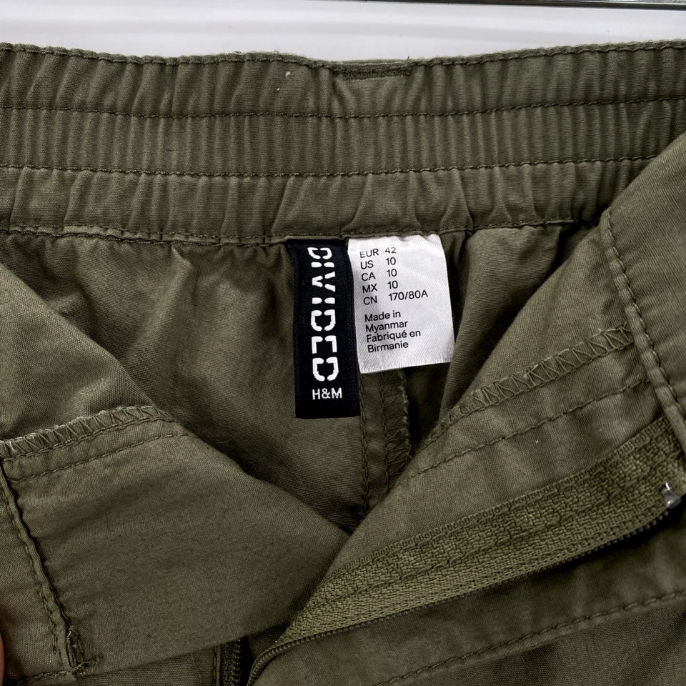 Pantalones cortos cargo H&M DIVIDED para mujer talla 10 verdes Foto 4 de 4
