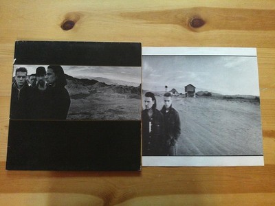 U2: The Joshua Tree 90581-1 Vinyl Record w/ Poster!