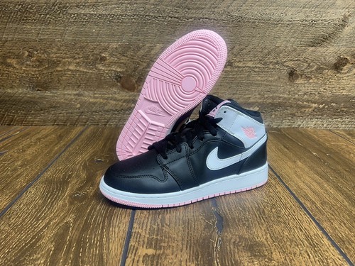 Air Jordan 1 Mid Black Arctic Punch Pink Size 6.5Y Women 8 555112-061 NEW IN BOX - Picture 2 of 7