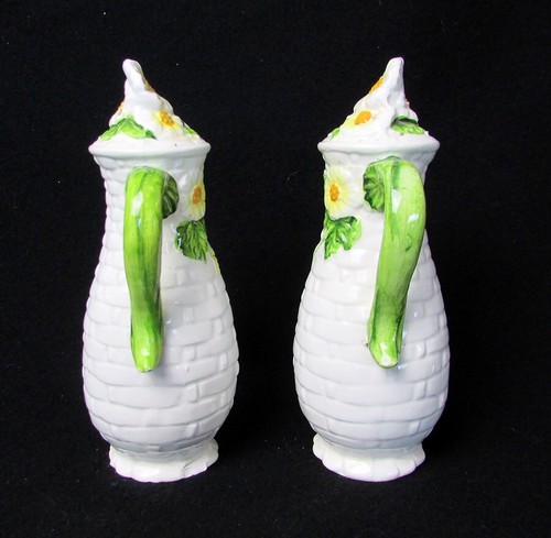 Vintage Lefton White Daisy Salt & Pepper Shakers 4124 Geo z Lefton Floral Basket - Picture 4 of 8