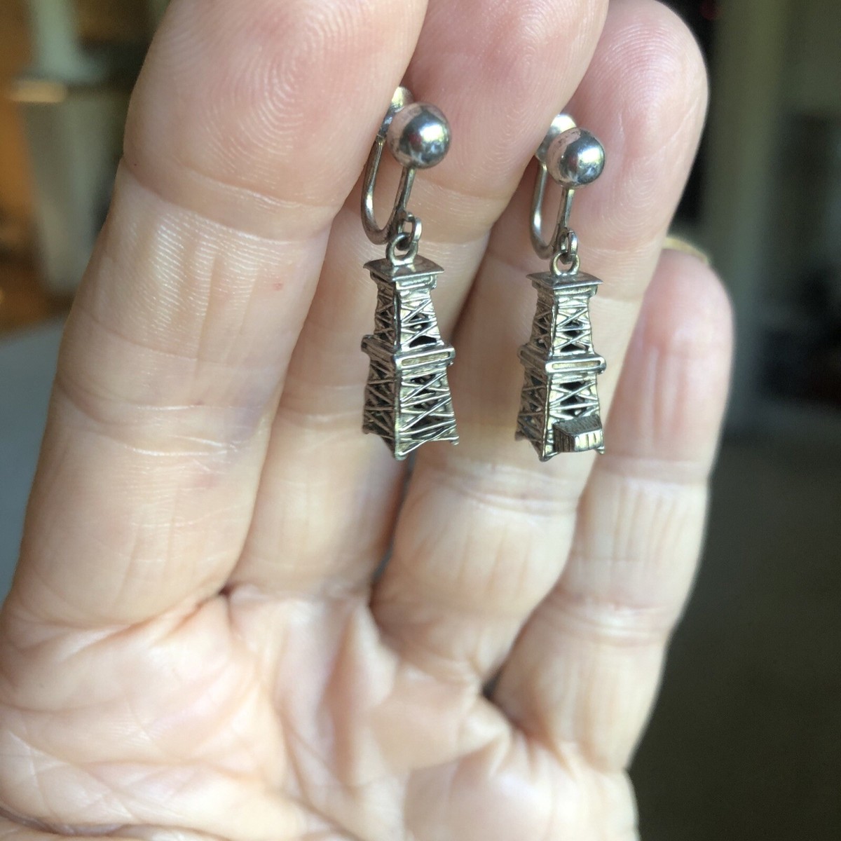 Vintage Sterling Silver Oil Rig Derrick Screw-Back Earrings