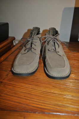 clarks desert boots womens silver