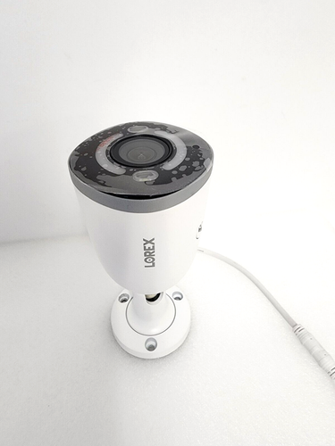 Lorex 4K Ultra HD Smart Deterrence IP Camera w/Smart Security Lighting E895AB - Picture 8 of 9
