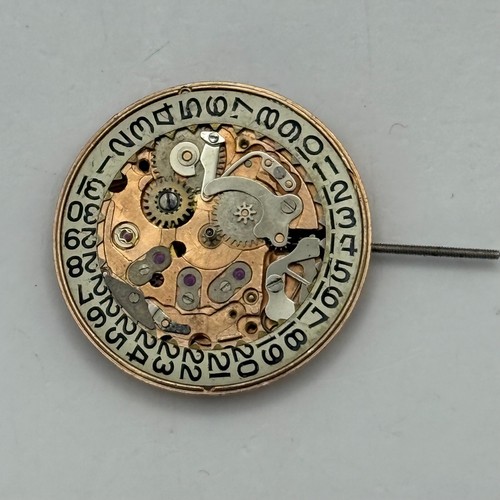 25.9mm Vintage Accurist FHF 66-9 Swiss Manual Wind Watch Movement PARTS REPAIR - Picture 2 of 10