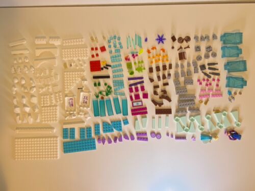 Lego 41062 Elsa's Sparkling Ice Castle Pre-owned Complete No box 1 Book of 2 - Picture 2 of 15