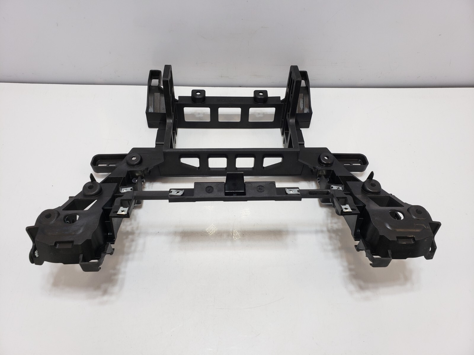 ✅ 10-14 OEM Rolls-Royce Ghost RR4 Center Dashboard Panel Bracket Mount Carrier
