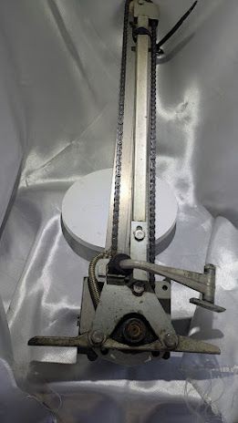 ROLLS ROYCE SILVER SPUR ANY SIDE WINDOW REGULATOR without motor UB40252