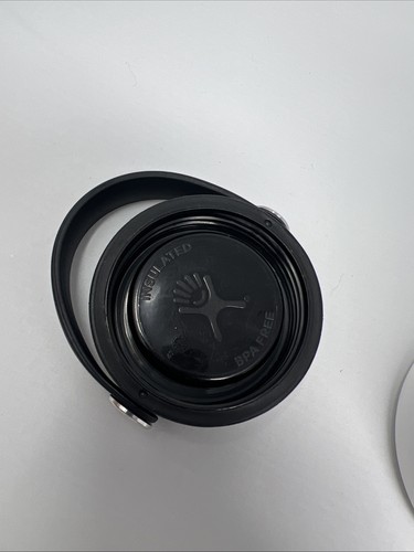 Hydro flask 32 Oz. Wide Mouth W/ Flex Cap White / Company Logo Printed on Side - Picture 7 of 8