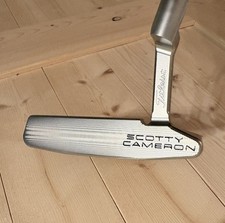 Scottie Cameron Special Select Squareback 2 34 IN - MINT Condition -Putter Only 