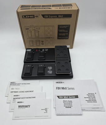 Line 6 FBV Express MkII Guitar Effects Foot Switch Control Pedal Board w/ Wah