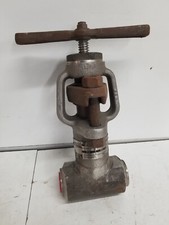 Dresser 1-7150W-1-XNN1-MC184       1" Globe Valve Stainless Socket Weld